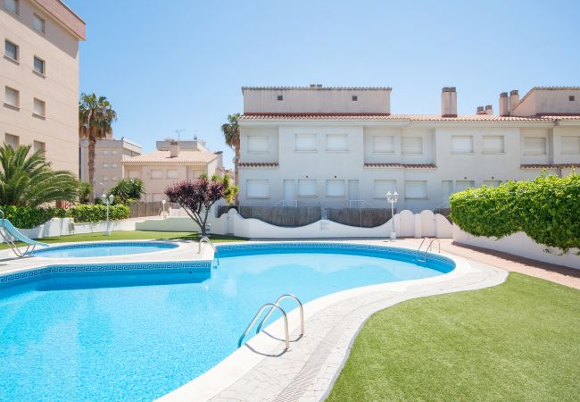 Townhouse in Calafell - R142 C5 MANILA RESORT CENTRALES