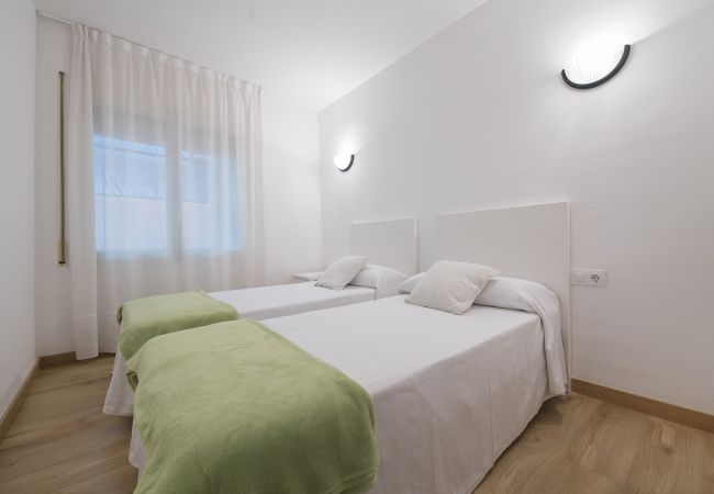 Apartment in Calafell - R68-1 - APART. MONTSERRAT, 32 1º