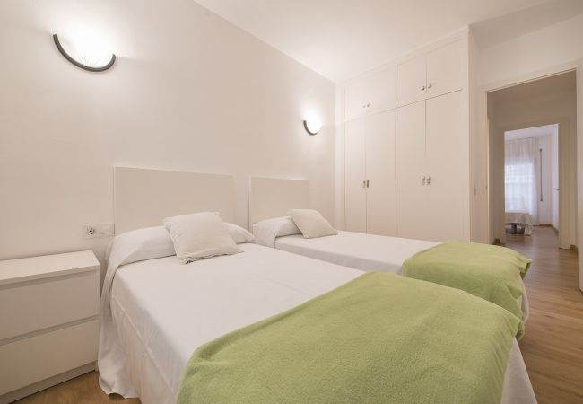 Apartment in Calafell - R68-1 - APART. MONTSERRAT, 32 1º