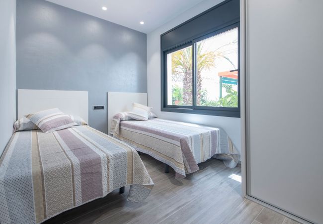 Villa in Calafell - R94 - BEACH HOUSE