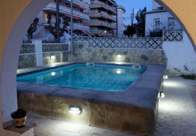 Villa in Calafell - R94 - BEACH HOUSE