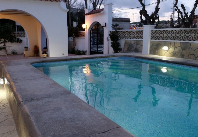 Villa in Calafell - R94 - BEACH HOUSE