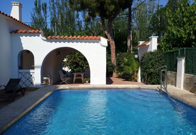 Villa/Dettached house in Calafell - R94 - BEACH HOUSE