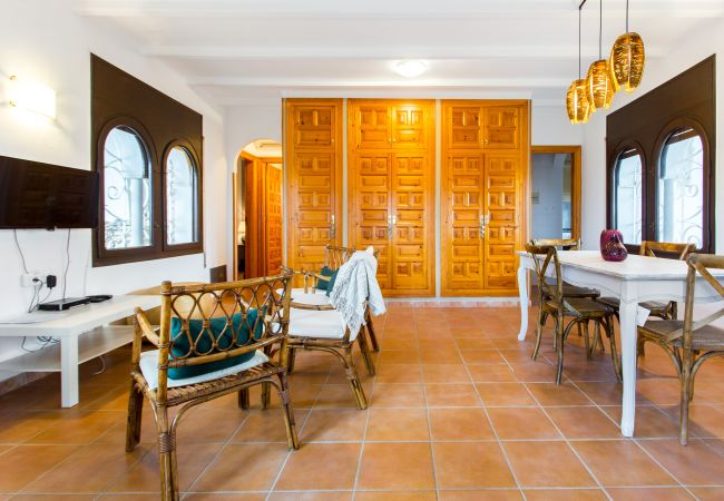 Villa in Miami Playa - TH06-Villa Cristal