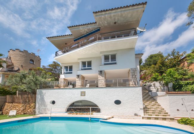Villa/Dettached house in Tarragona - TH128 Villa playa La Mora