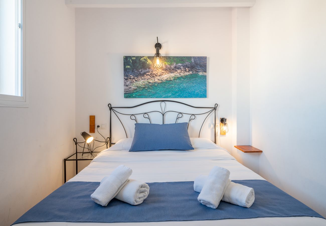 Holiday apartment 2 bedrooms Palma Holiday apartment 2 bedrooms Palma