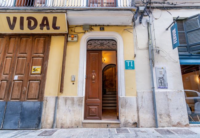 entrance apartment Holiday Palma