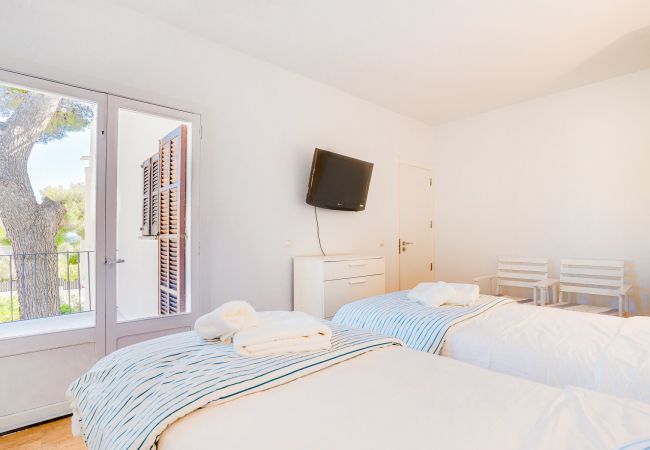 Apartment in Costa de los Pinos - SES ALZINES APARTMENT