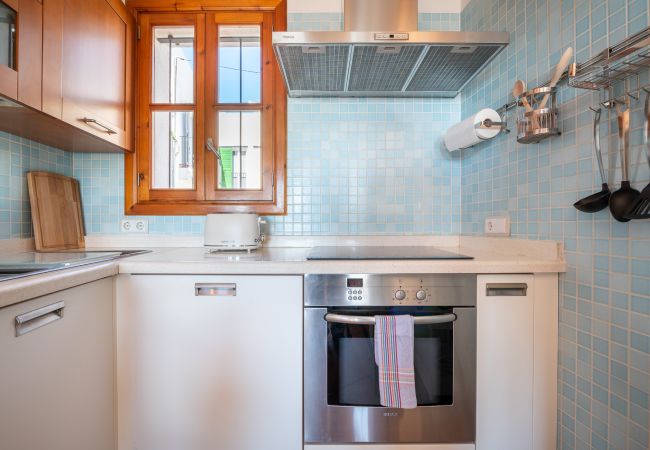 Apartment in Palma de Mallorca - MOLI 37 HOUSE - PORT VIEW TERRACE
