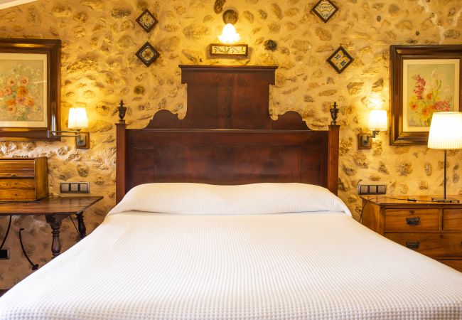 Villa in Consell - VILLA CAS COSINET by PriorityVillas Villa in Consell - VILLA CAS COSINET by PriorityVillas