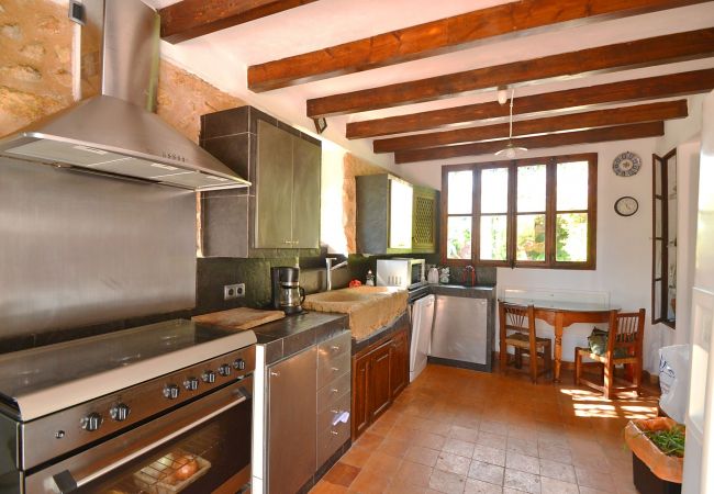 Villa in Consell - VILLA CAS COSINET by PriorityVillas Villa in Consell - VILLA CAS COSINET by PriorityVillas