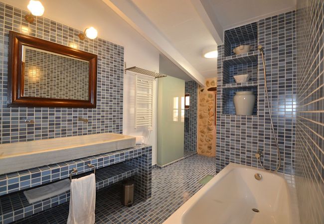 Villa in Consell - VILLA CAS COSINET by PriorityVillas Villa in Consell - VILLA CAS COSINET by PriorityVillas