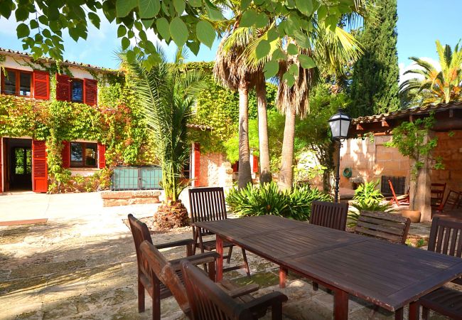 Villa in Consell - VILLA CAS COSINET by PriorityVillas Villa in Consell - VILLA CAS COSINET by PriorityVillas