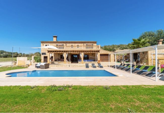 Villa in Manacor - VILLA LORENZO MANACOR by PriorityVillas Villa in Manacor - VILLA LORENZO MANACOR by PriorityVillas