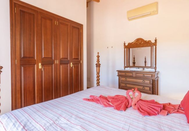 Villa in Manacor - VILLA LORENZO MANACOR by PriorityVillas Villa in Manacor - VILLA LORENZO MANACOR by PriorityVillas